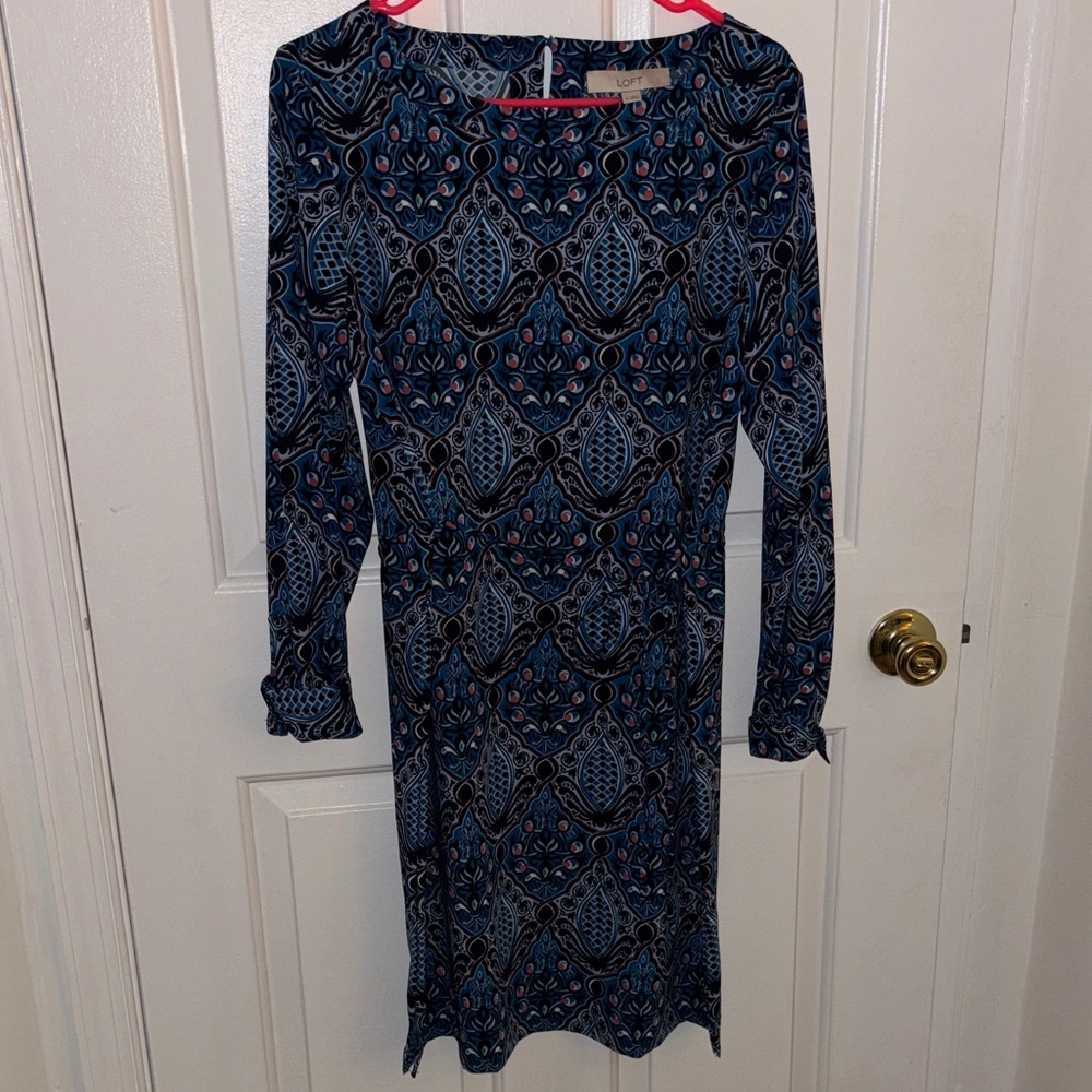 LOFT Blue and Black Floral Long Sleeve Dress